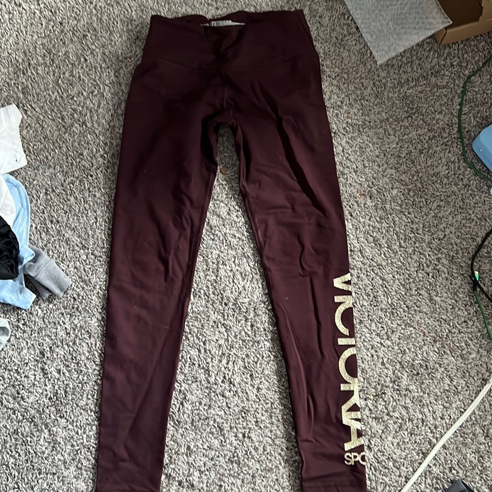 victoria sport leggings!